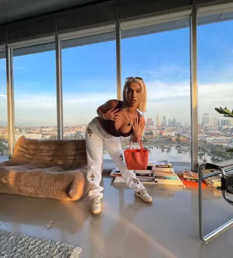 Image 3909386 from Madisun Sky