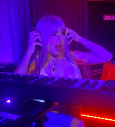 Image 3483181 from eggtardy | Michelle Sun