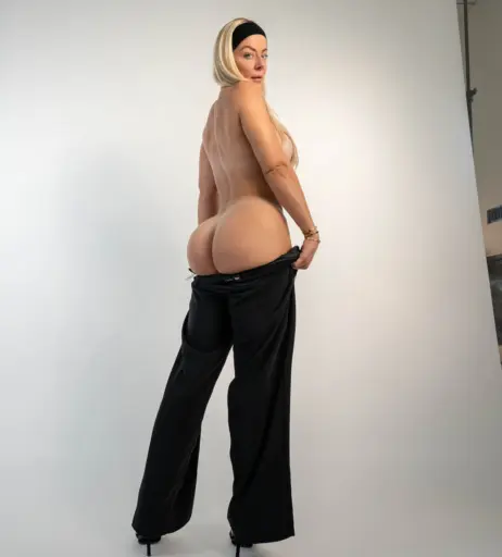 Image 3462947 from Missmiafit