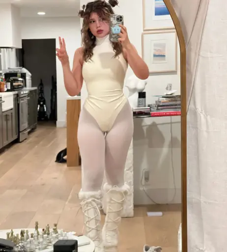 Image 3460989 from Syanne