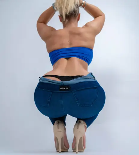 Image 3422518 from Missmiafit