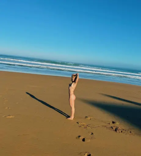 Image 3407640 from Clara Galle