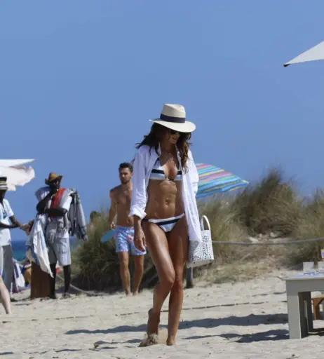 Image 3407678 from Izabel Goulart
