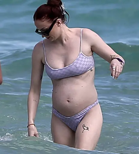 Image 3407628 from Sophie Turner