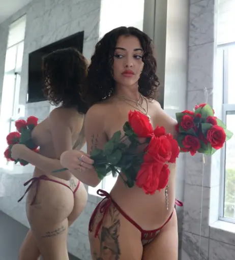 Image 3402492 from Malu Trevejo