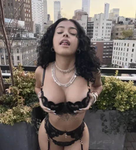 Image 3402625 from Malu Trevejo