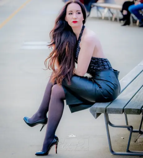 Image 3403598 from Vanessa Pur