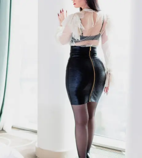 Image 3403619 from Vanessa Pur