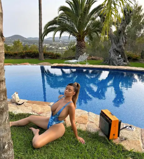 Image 3594752 from Demi Rose Mawby