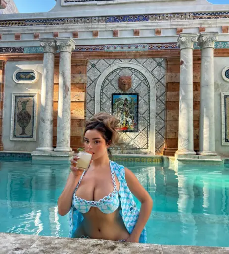 Image 3593388 from Demi Rose Mawby