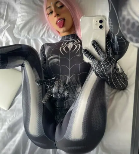 Image 359012 from Sophie Miler