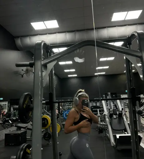 Image 3560865 from Cassie and Chloe Roberts