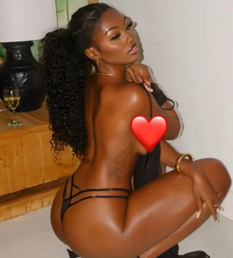 Image 3560073 from Elinda San