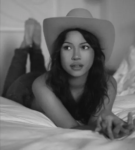 Image 3568087 from Julia Kelly