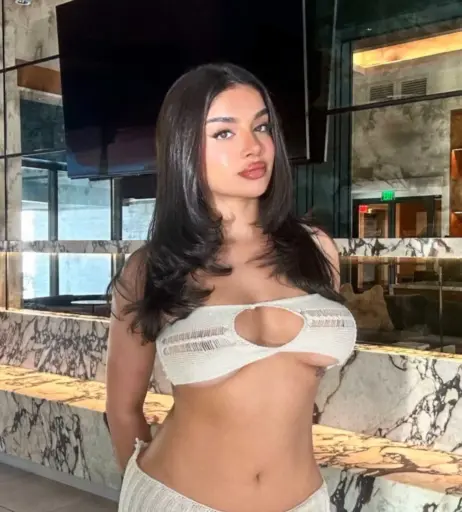 Image 3554568 from Alishbasheikh