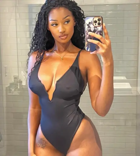 Image 3559548 from Elinda San