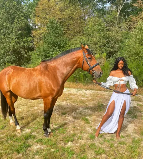 Image 3559143 from Elinda San