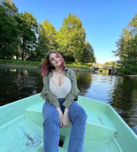 Image 3547370 from Anna Usakova / Molly Evans