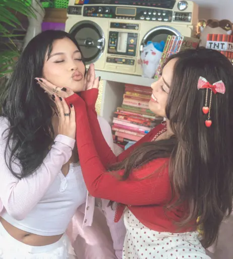 Image 3543293 from Alyssa Silos / Alythuh