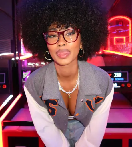 Image 3537112 from Jasmine Chola | Jasmine Blandford