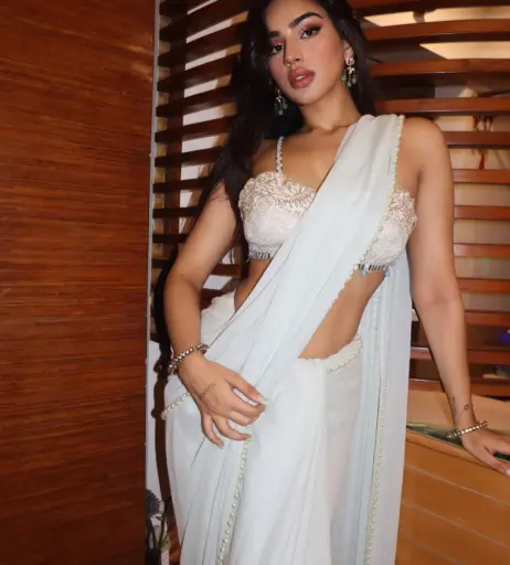 Image 3539738 from Pakhi Gadh | pakhigadh