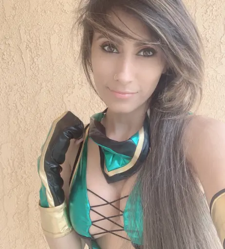 Image 3538495 from Cristina "Vee" Valenzuela