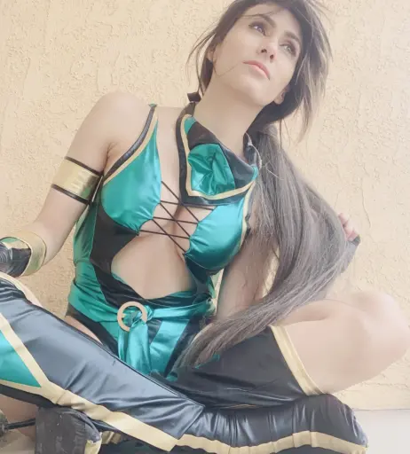 Image 3538778 from Cristina "Vee" Valenzuela