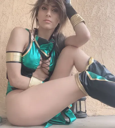 Image 3538365 from Cristina "Vee" Valenzuela