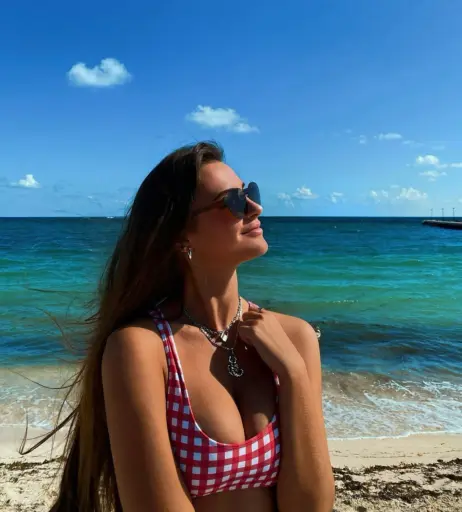 Image 3525489 from Emma Char (emmaa_char)