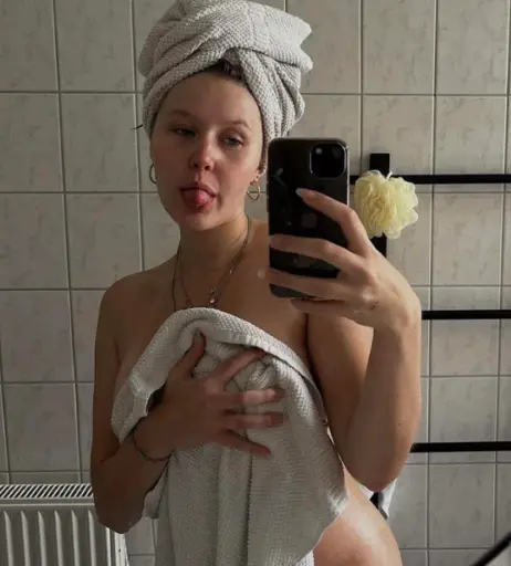 Image 3500485 from Cindy (@cirizzzle) / cirizle