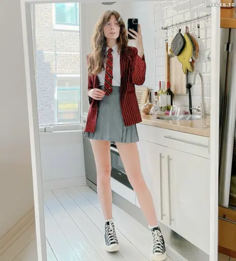 Image 350894 from Julia May