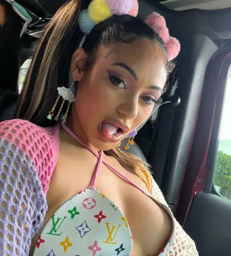 Image 3697997 from Himynamestee