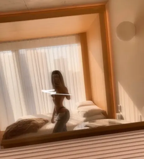 Image 3699777 from Holly Lim