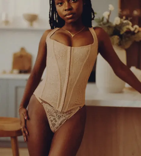 Image 3682281 from Feyisayo Otubusen | lifeofsasha21 | itsjustfeyi | feyi | Faythia | xoxobaddies | lifeofsasha210 |