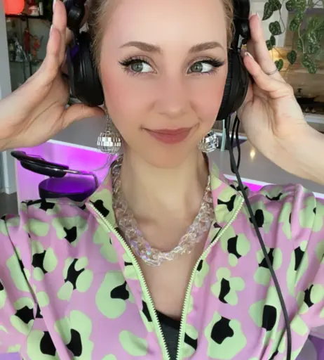 Image 3652151 from Jessu