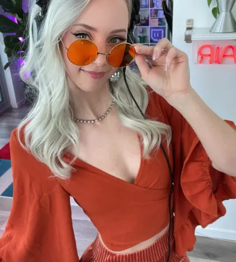 Image 3652391 from Jessu