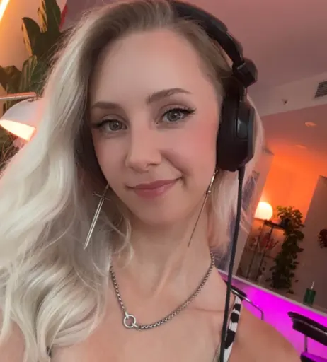 Image 3653525 from Jessu