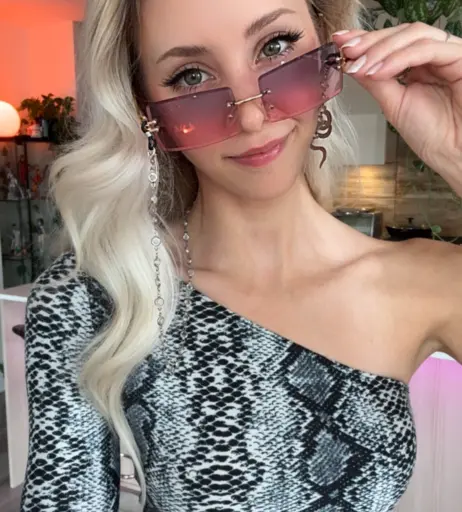 Image 3653279 from Jessu