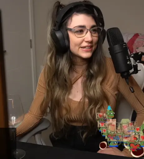 Image 3645520 from Wolfabelle