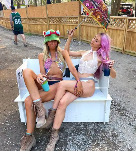 Image 3646127 from Jessu