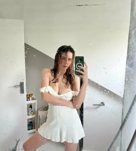 Image 3647118 from Daniimee aka Danielle Sharp