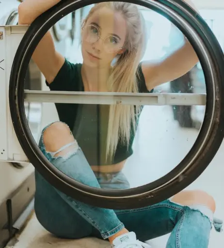 Image 3641451 from Jessu