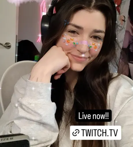 Image 3642294 from Wolfabelle