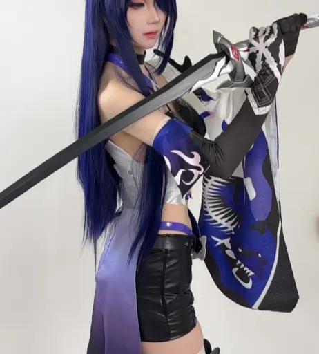 Image 3643670 from glihttr / fenguiin / Feng