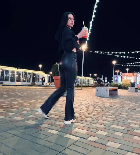 Image 3640945 from Nutellows