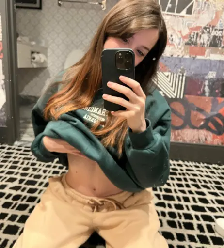 Image 3635289 from Emmia