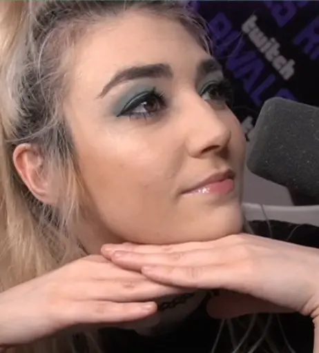 Image 3632645 from Wolfabelle