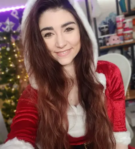 Image 3632399 from Wolfabelle