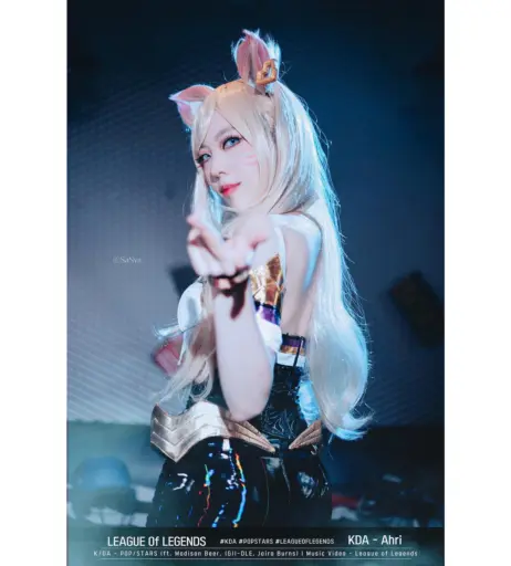 Image 3638351 from Plumy_