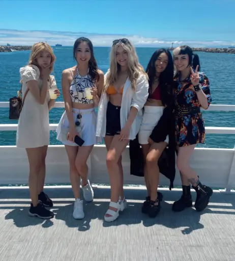 Image 3624671 from Fuslie (Leslie)